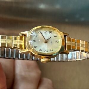 Vintage Timex Gold and Silver Watch